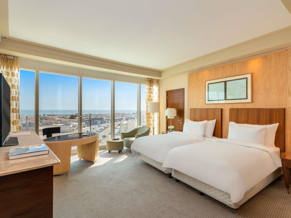 فندق موڤنبيك الخُبر(Movenpick Hotel Al Khobar) 19/80