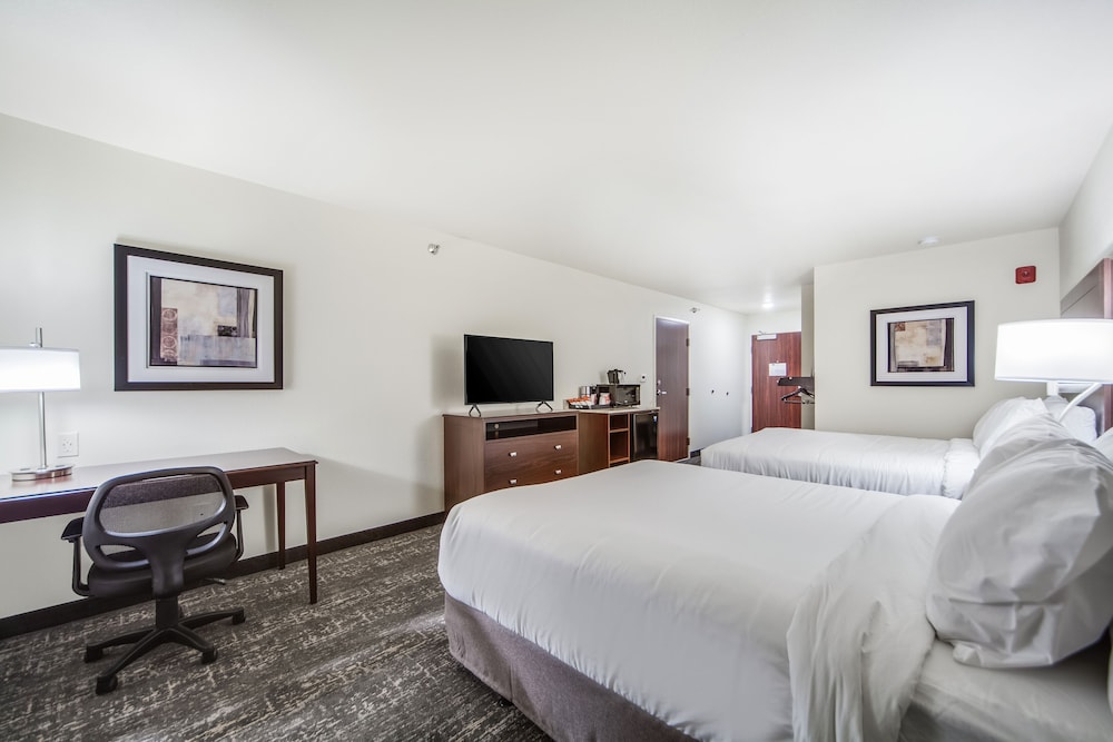 Cobblestone Hotel & Suites - Cozad 19/45