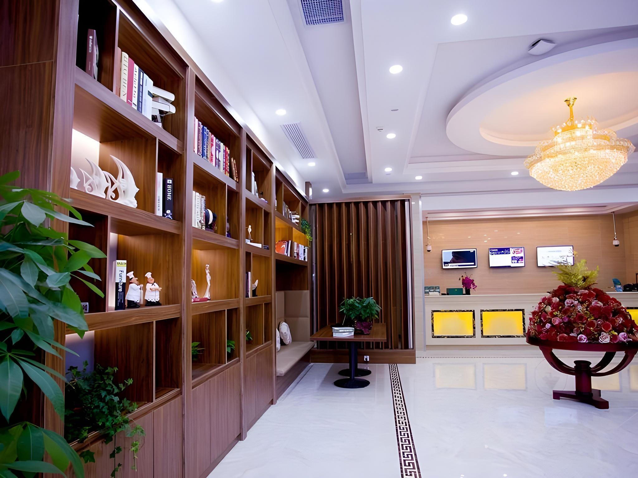 GreenTree Inn Shanghai JinShan Wanda Plaza Longxiang Road Express Hotel 8/64