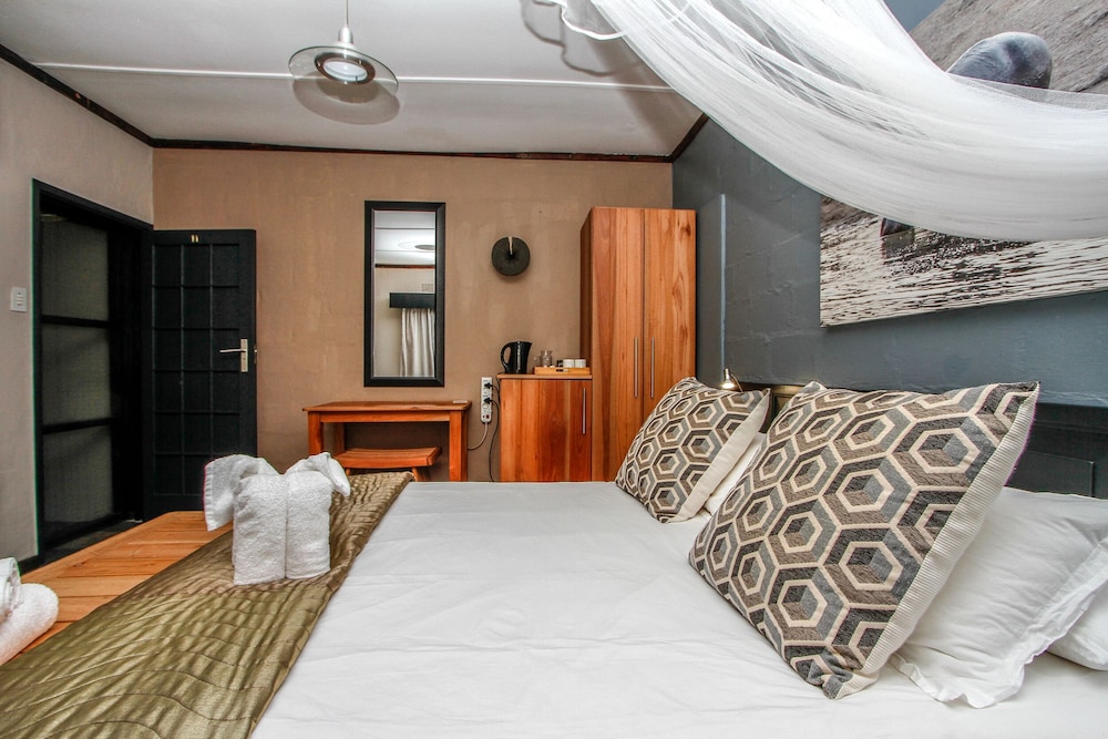 Umlilo Lodge 9/64