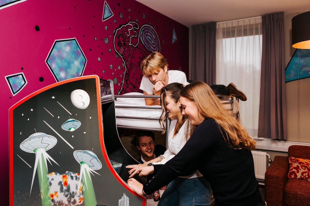 Amsterdam Teleport Hotel 26/74