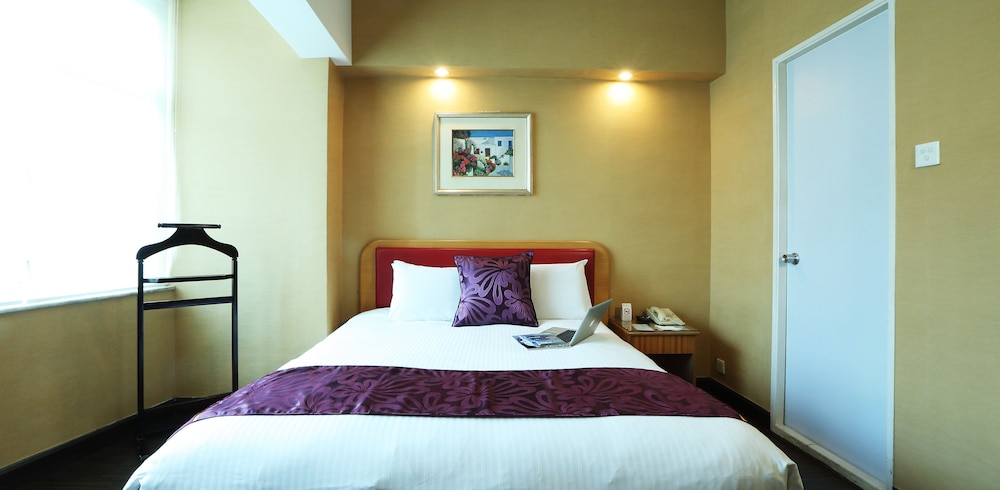 The Imperial Hotel Hong Kong 16/46