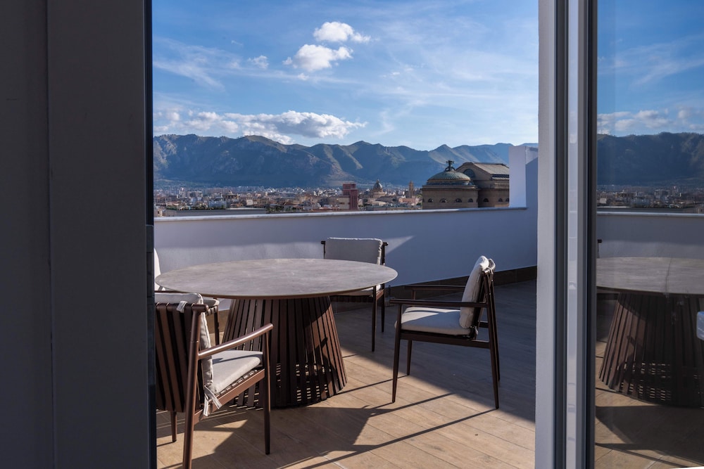 Skyline Boutique Hotel 43/50