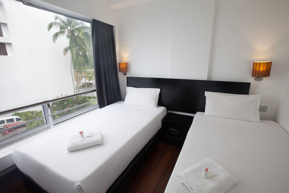 Tune Hotel Waterfront Kuching 20/39