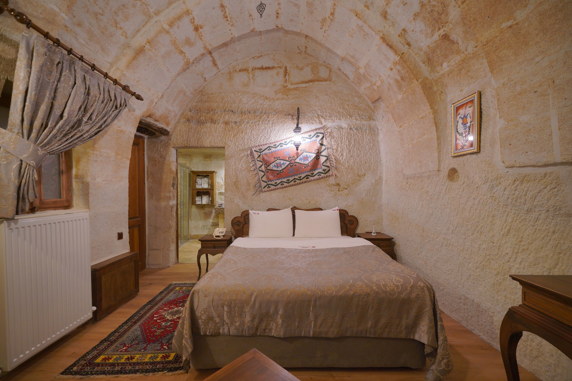 غرفة سوبيريور بسرير مزدوج وسرير فردي، FAIRYLAND CAVE HOTEL 2/3