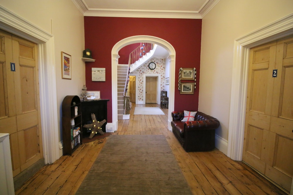 Laston House 28/50