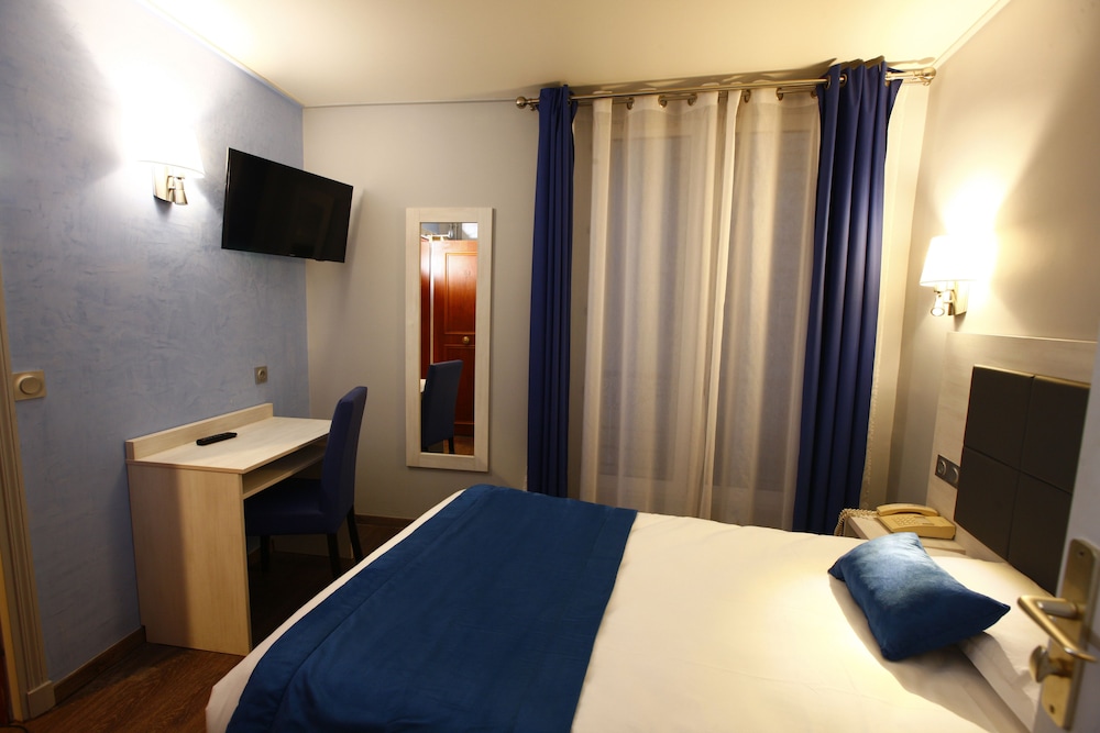 HOTEL SUNNY 31/45