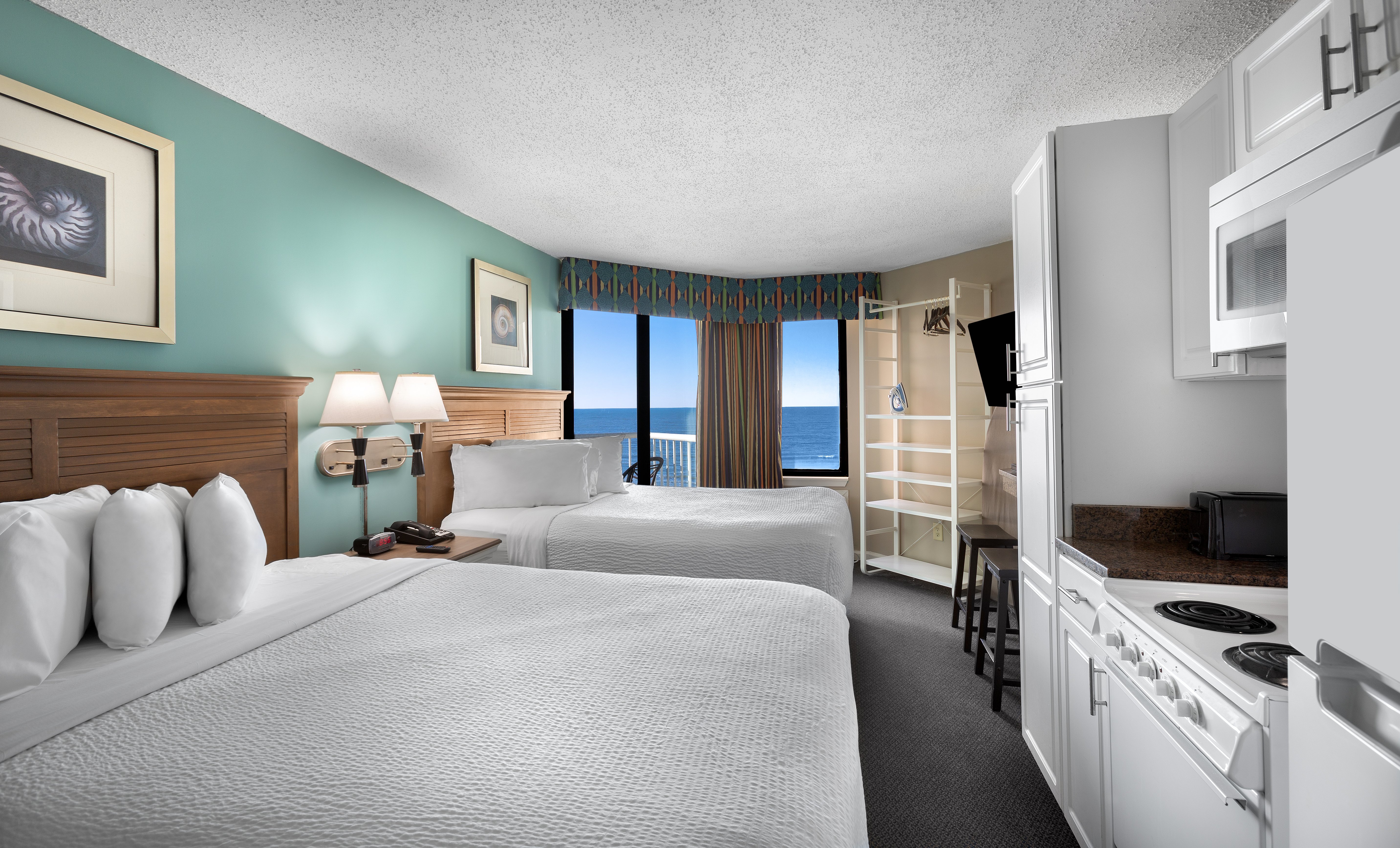 The Strand - A Boutique Resort (ex Breakers Boutique North Tower) 31/80