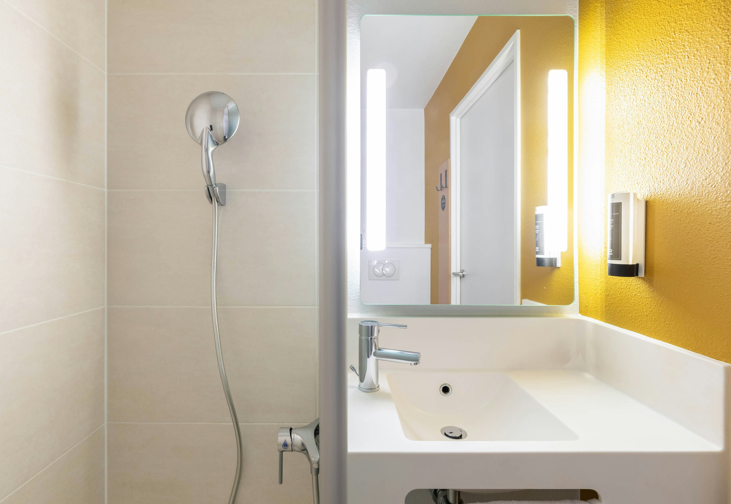 B&B Hotel Lyon Ouest Tassin 20/21
