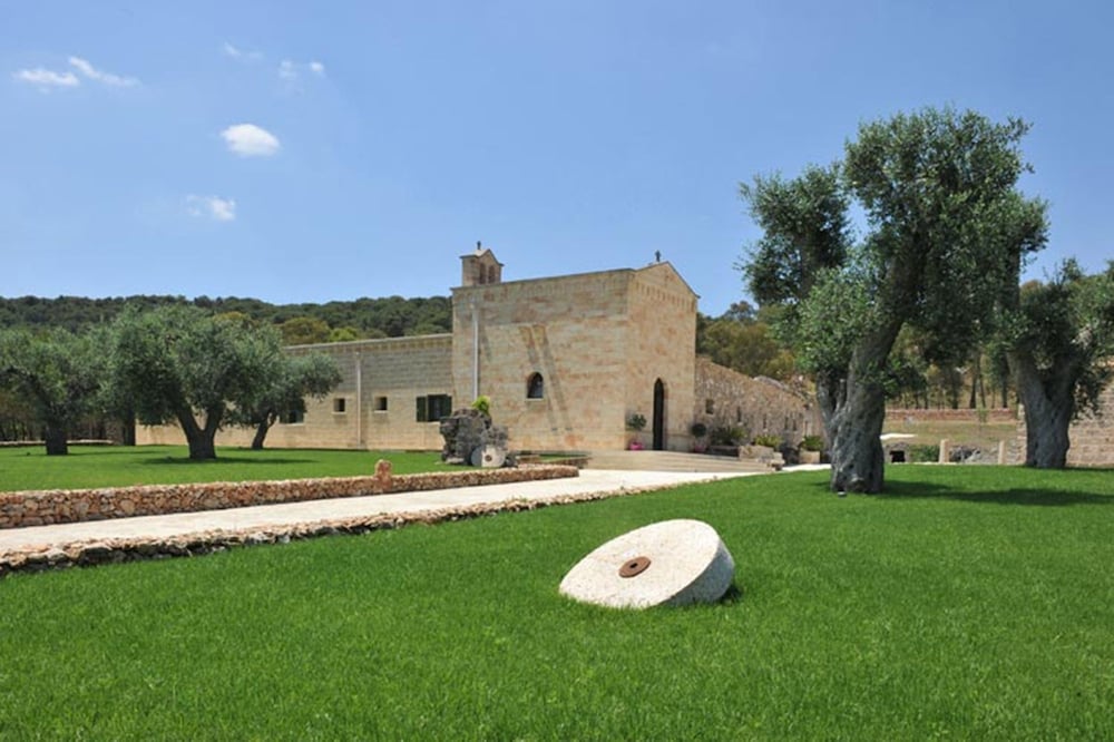 Masseria Pizzofalcone 61/68