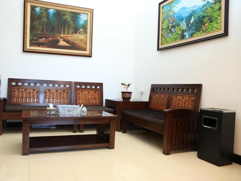 Puri Kusuma Guest House 6/12