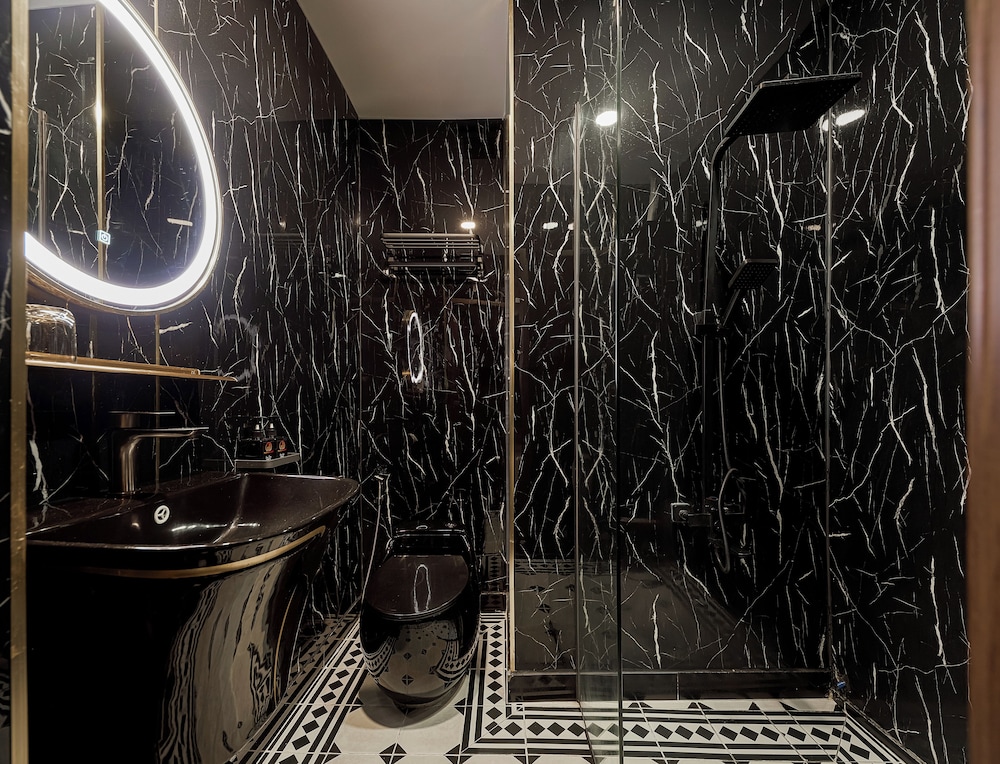 The Passion Suite Hotel 53/56