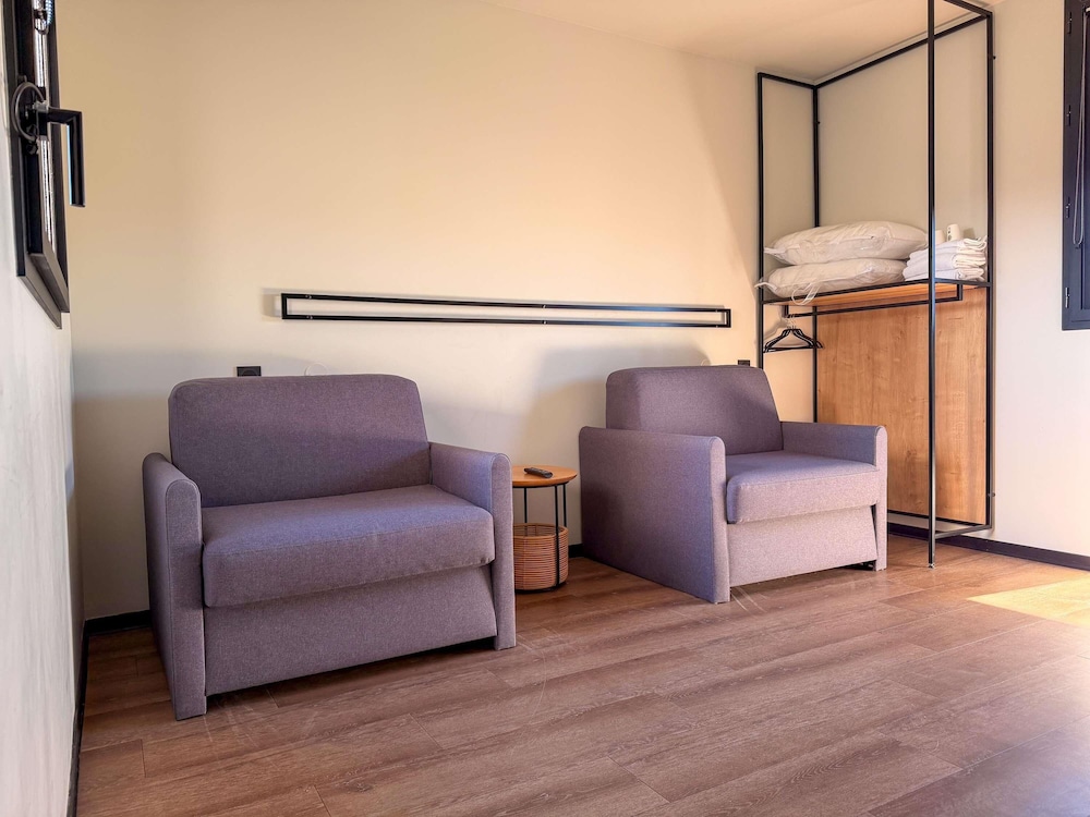 Ibis Lunel Petite Camargue 25/50