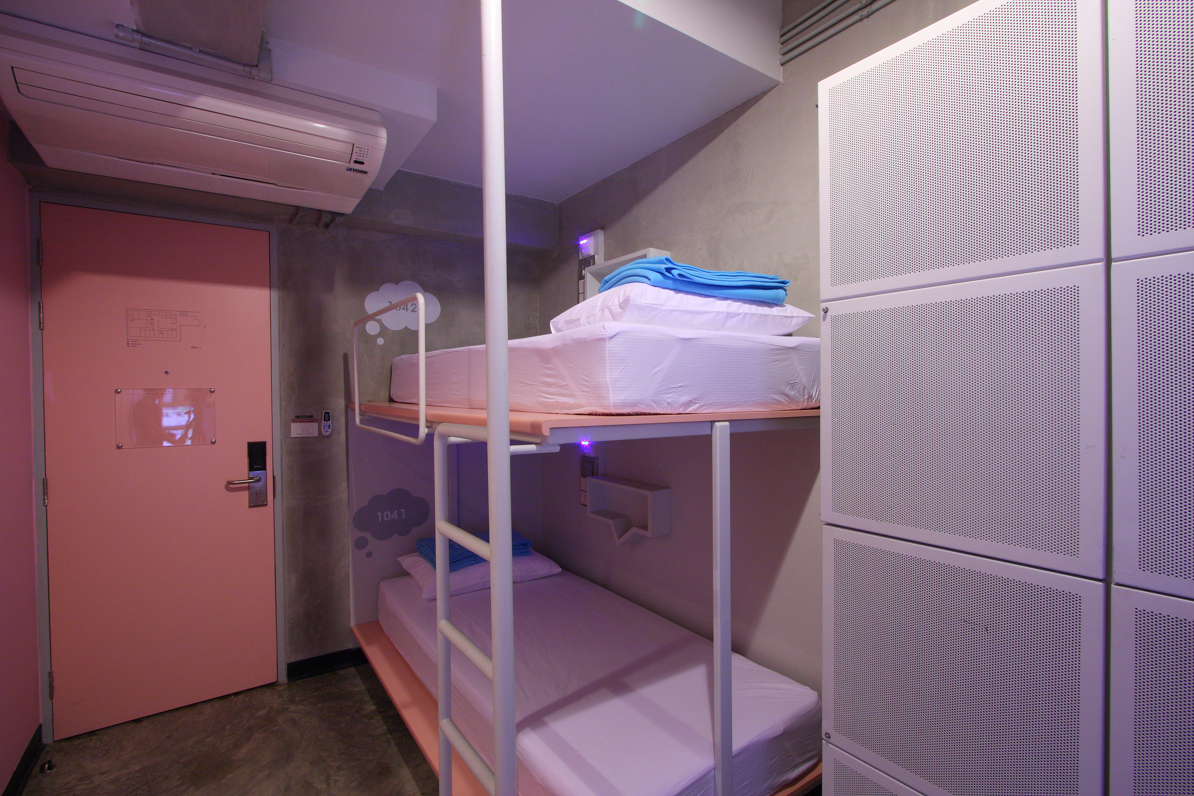 Female Dorm, Female Only