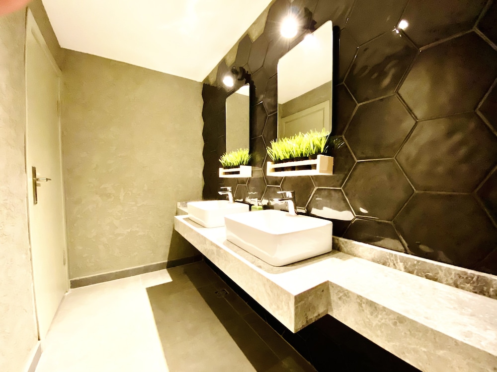 Hotel Royal City 19/50