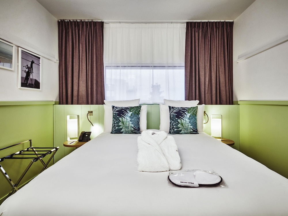 Mercure Paris Orly Tech Airport 26/78