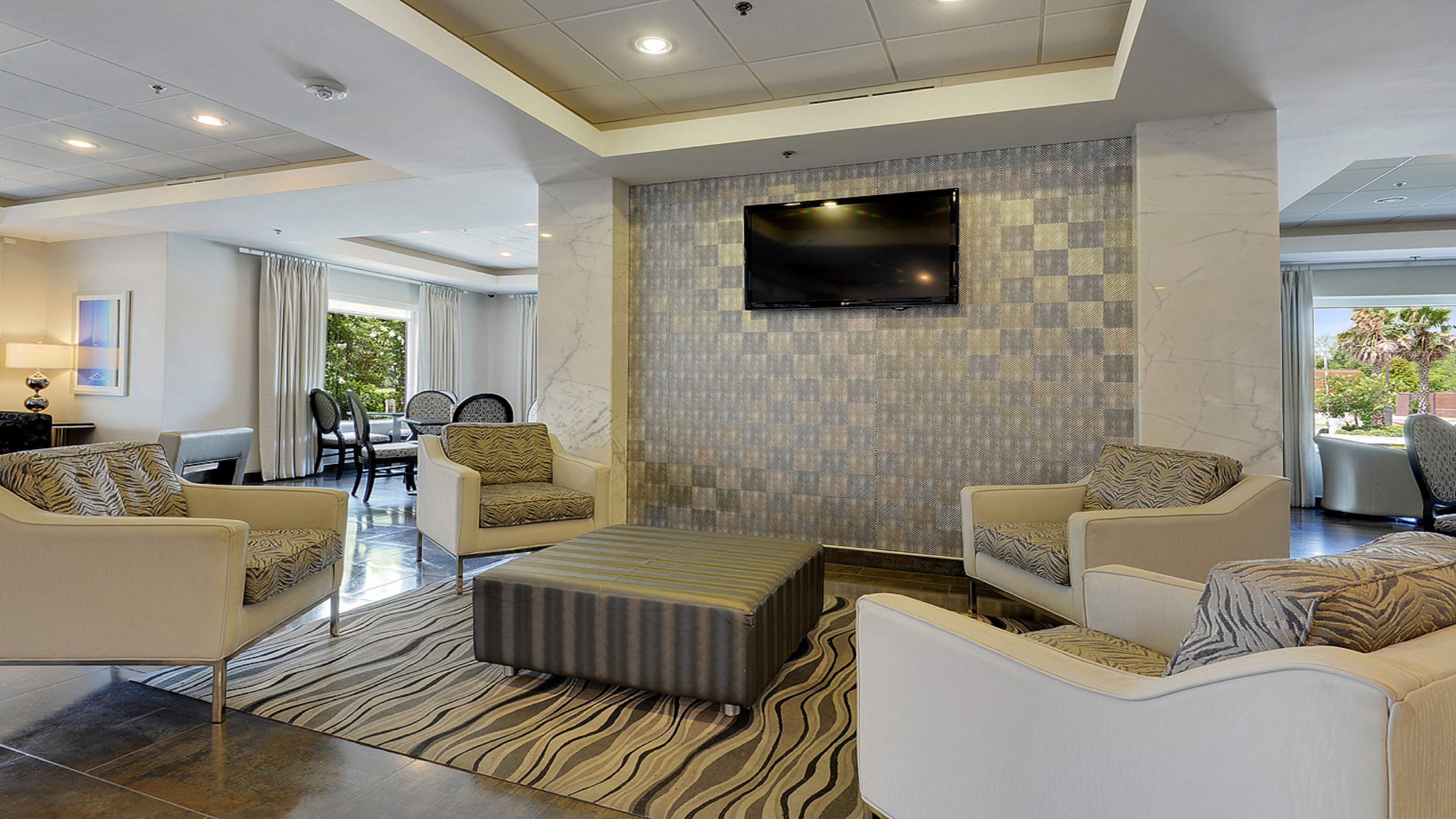 Holiday Inn Express Hotel And Suites Gonzales 43/71