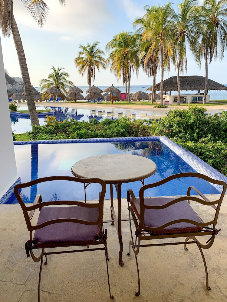 Camino Real Zaashila Huatulco 57/72