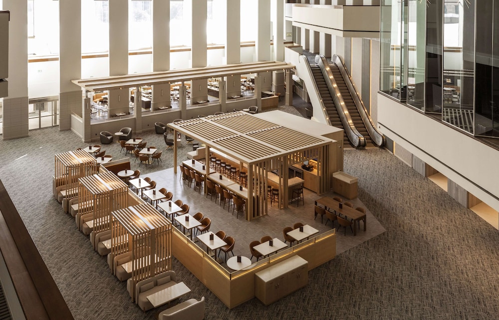 Hyatt Regency Houston 32/71