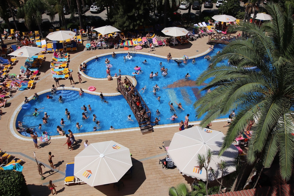 Ohtels Vila Romana 59/66