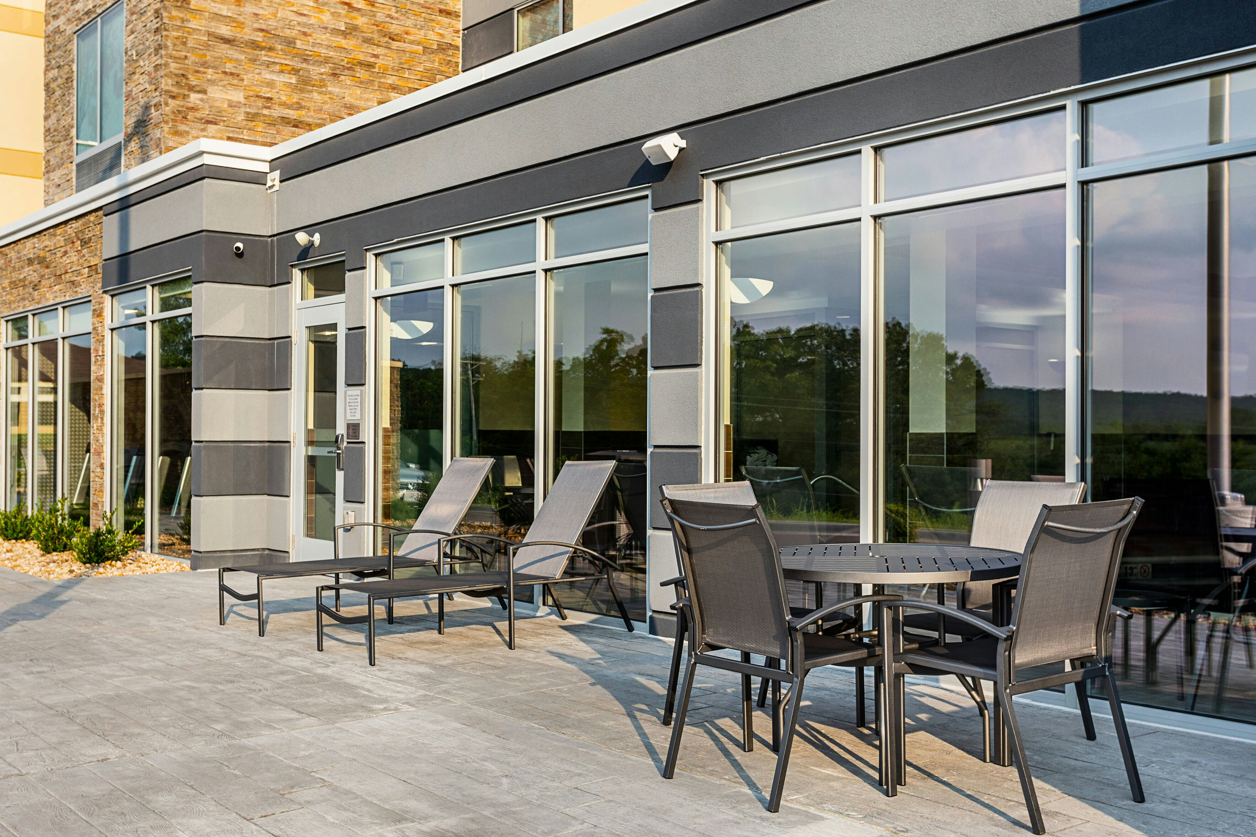 Fairfield Inn & Suites by Marriott Rolla 37/46