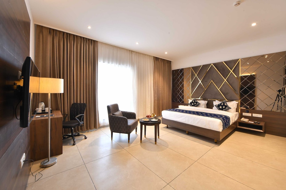 Palette - Hotel Royal Palace Morbi 28/50