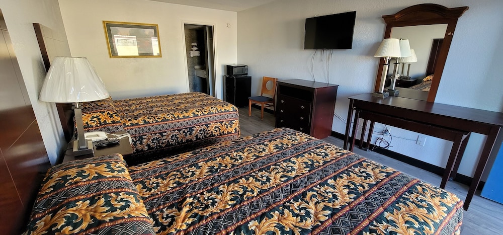 Capital Inn 33/48