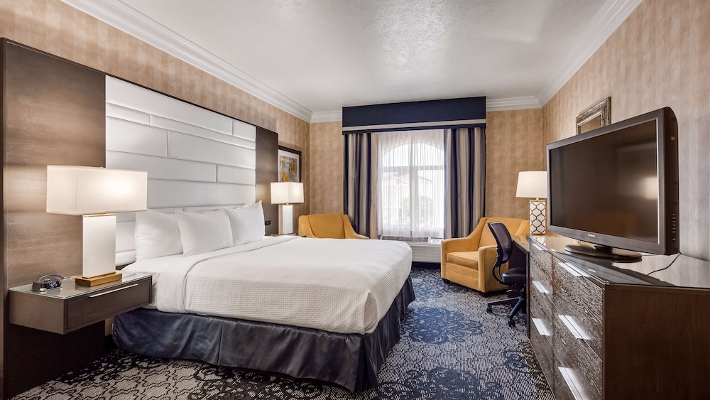 Best Western Plus Abbey Inn 7/38