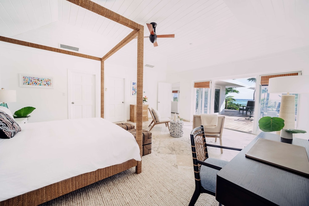Pink Sands Resort 14/50