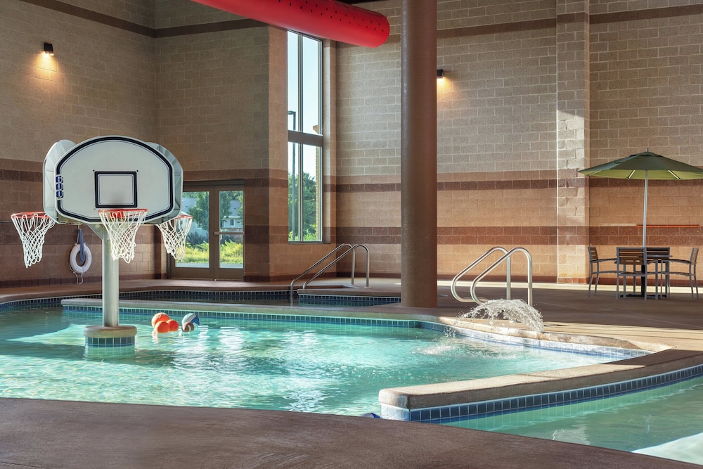 Holiday Inn Stevens Point Convention Ctr 29/72