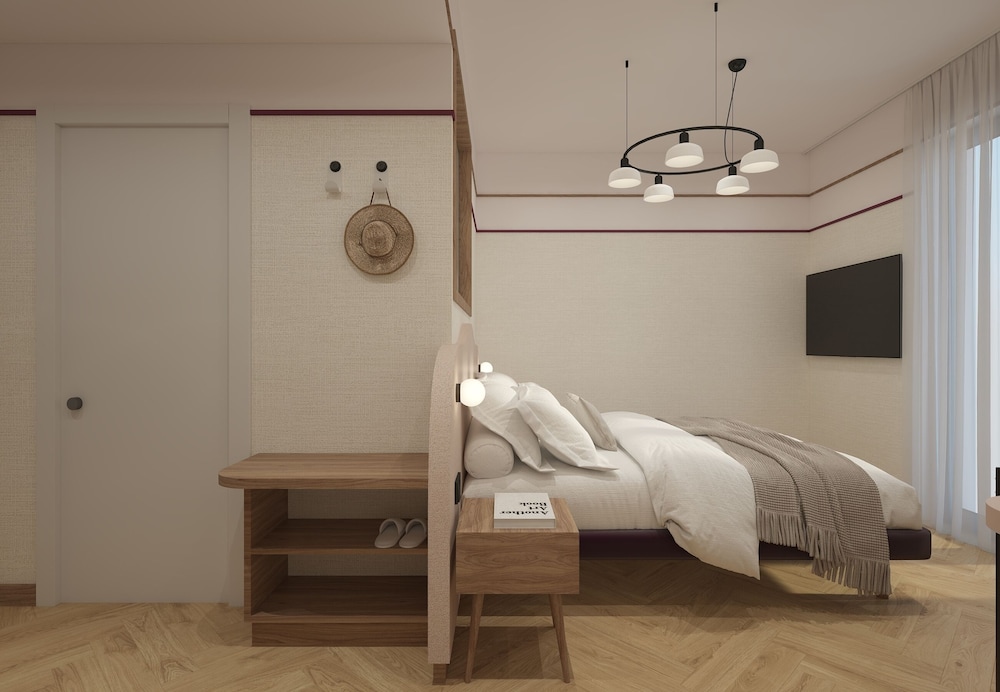 SUPERIOR, SINGLE, DOUBLE BED