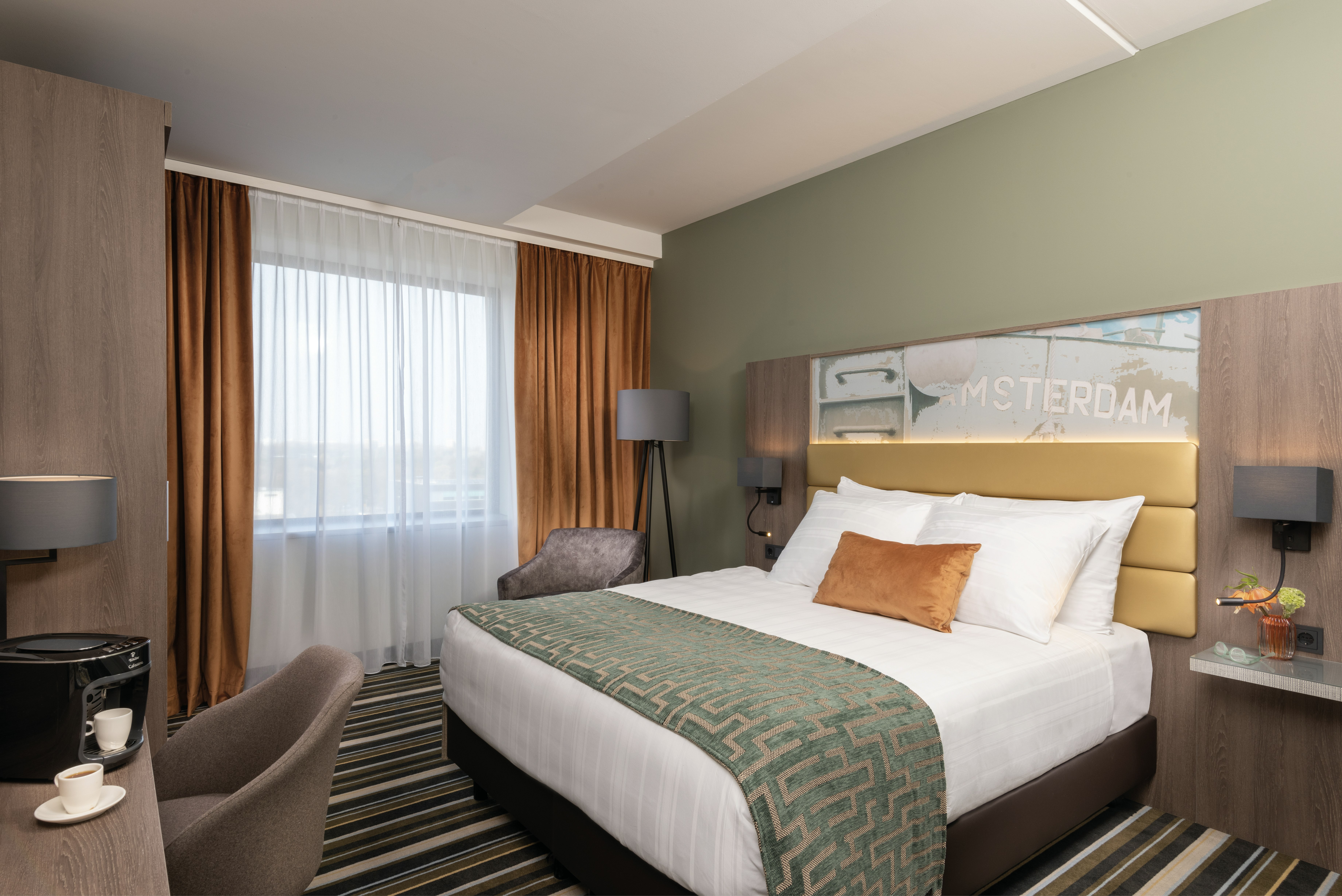 Comfort Room 1 Queen Bed