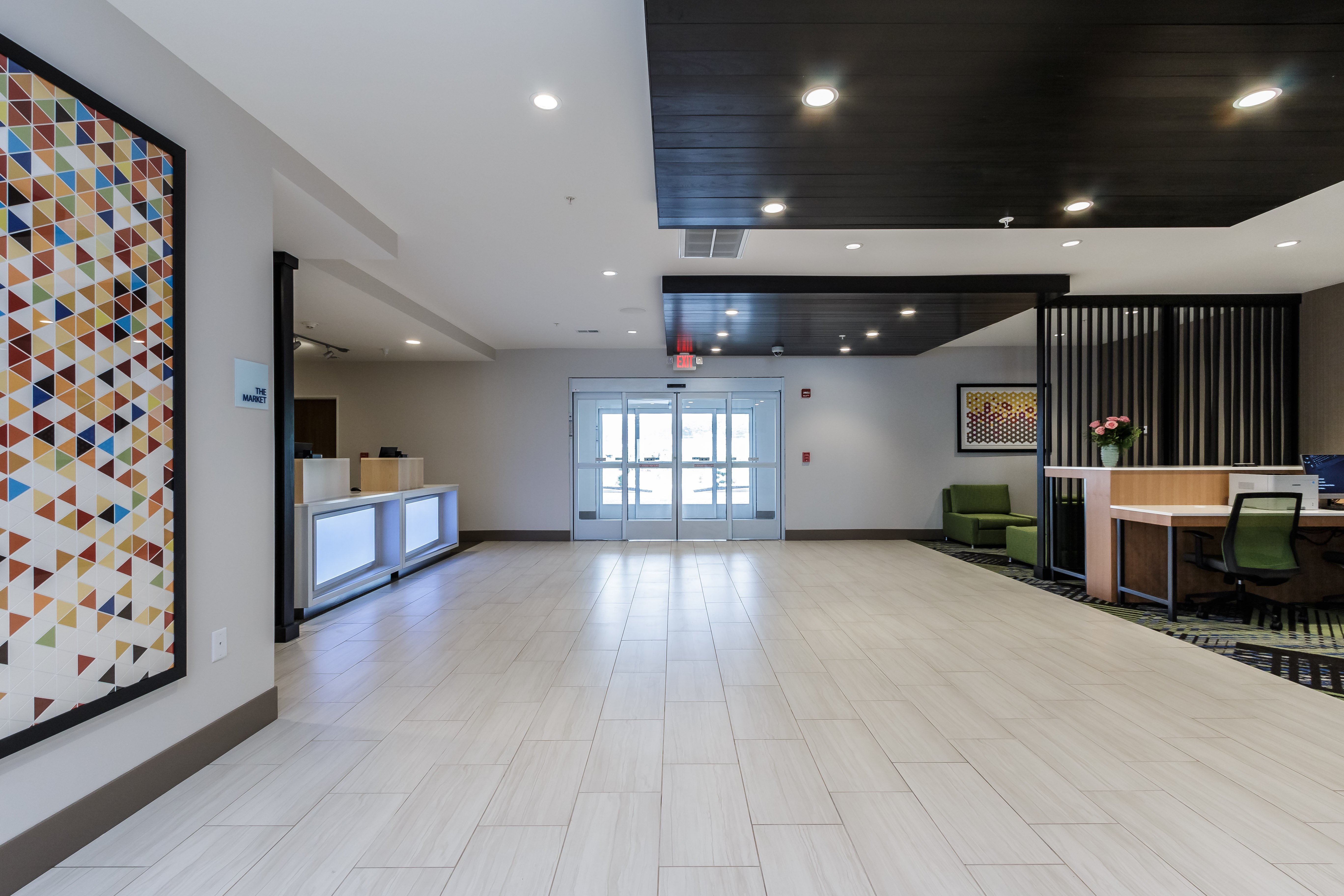 Holiday Inn Express and Suites South Bend South 19/64