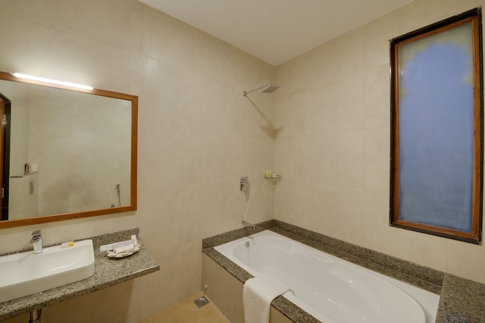 Justa Brij Bhoomi Nathdwara 34/39
