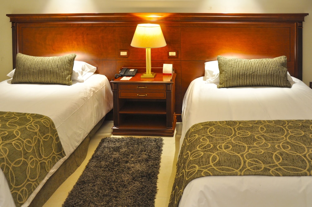Amerian Hotel Casino Carlos V 19/63