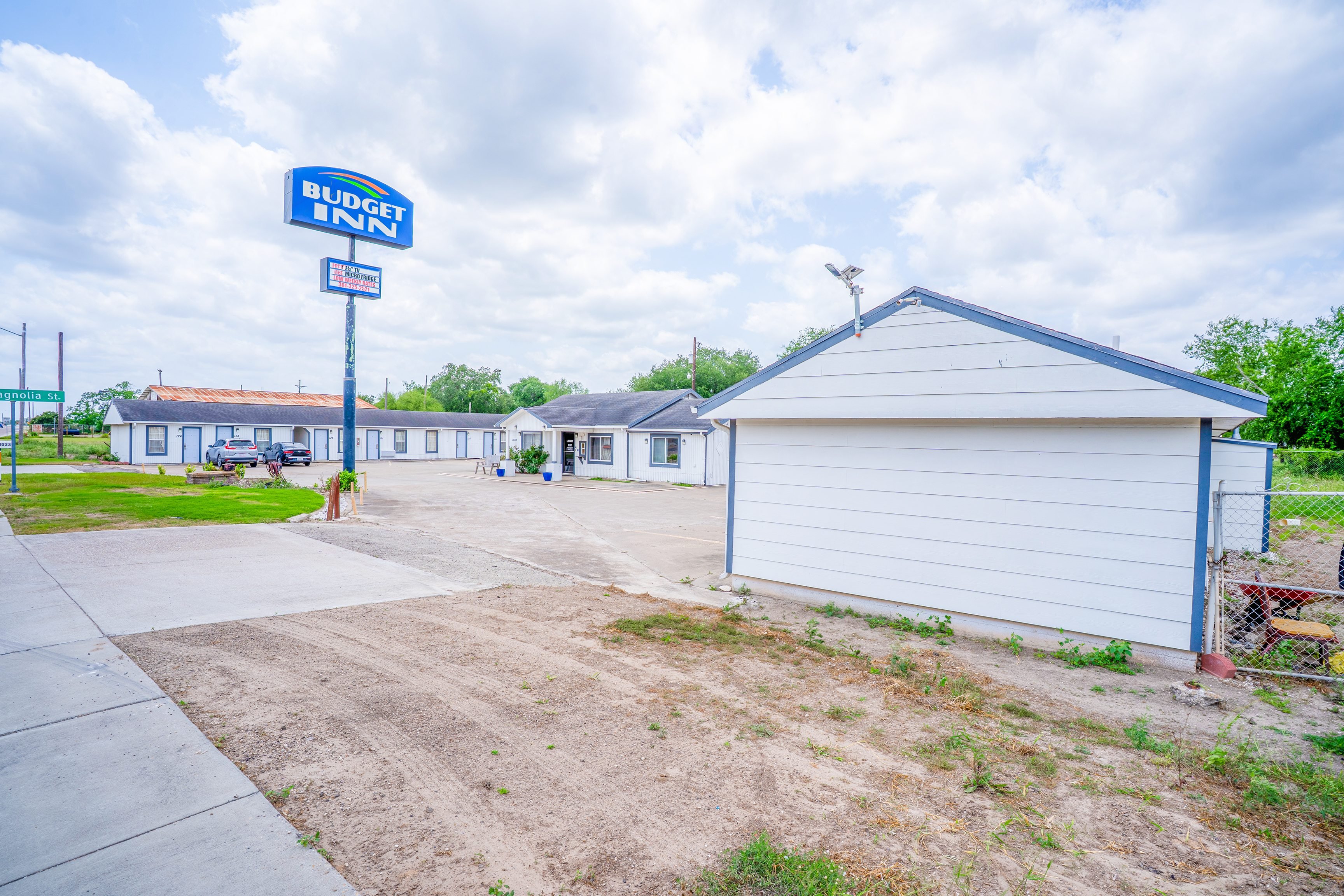 OYO Budget Inn Falfurrias Hwy 281 33/50