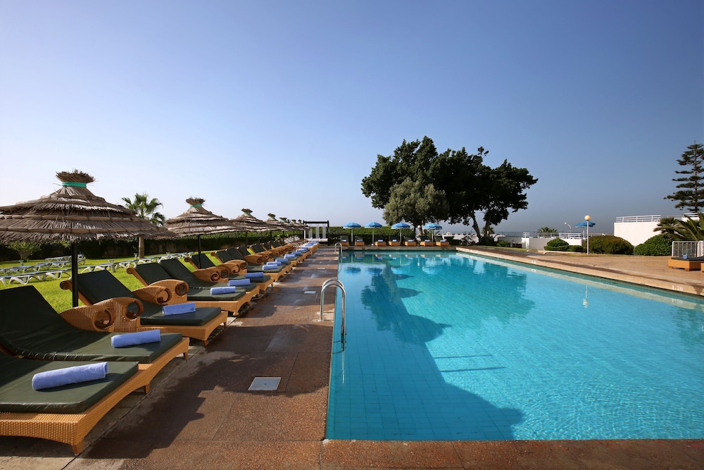 Anezi Tower Hotel 49/50