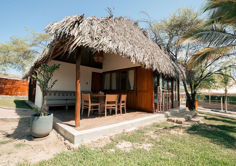 Vichayito Bungalows And Carpas 4/45