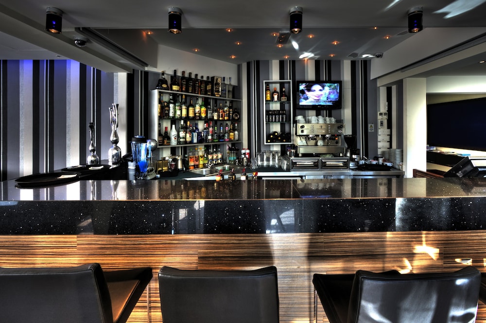 Livadhiotis City Hotel 46/64