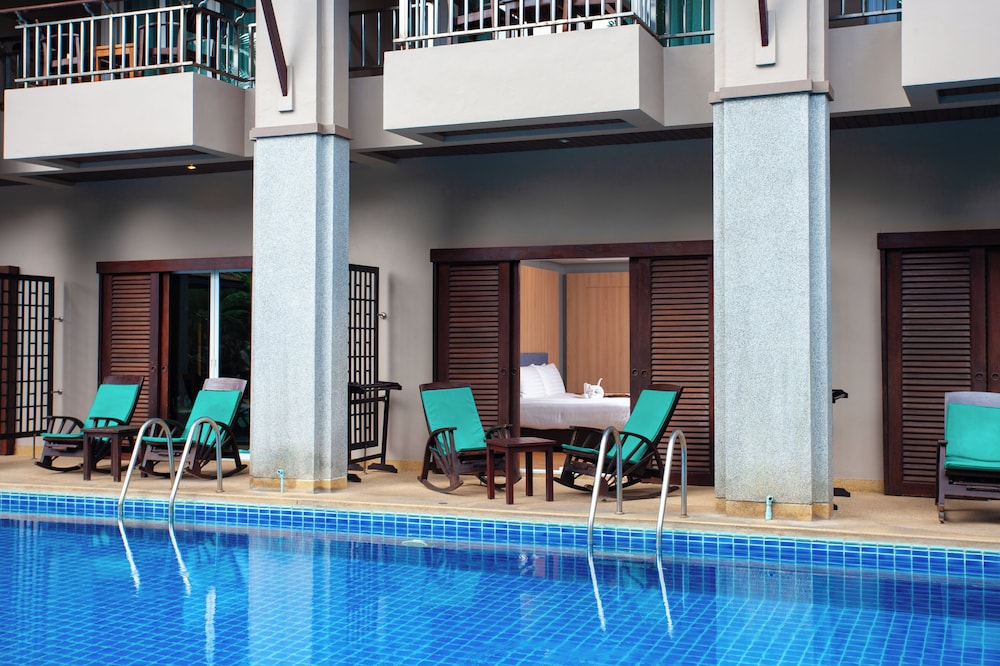 Thanthip Beach Resort 5/50