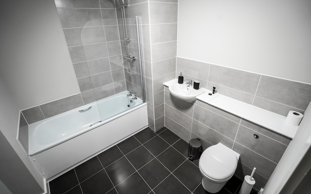 Dream Apartments Manchester 50/50