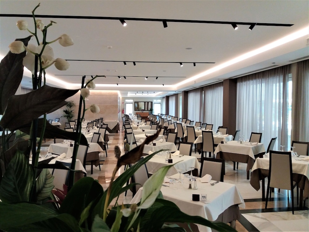 Hotel Bisesti 36/50