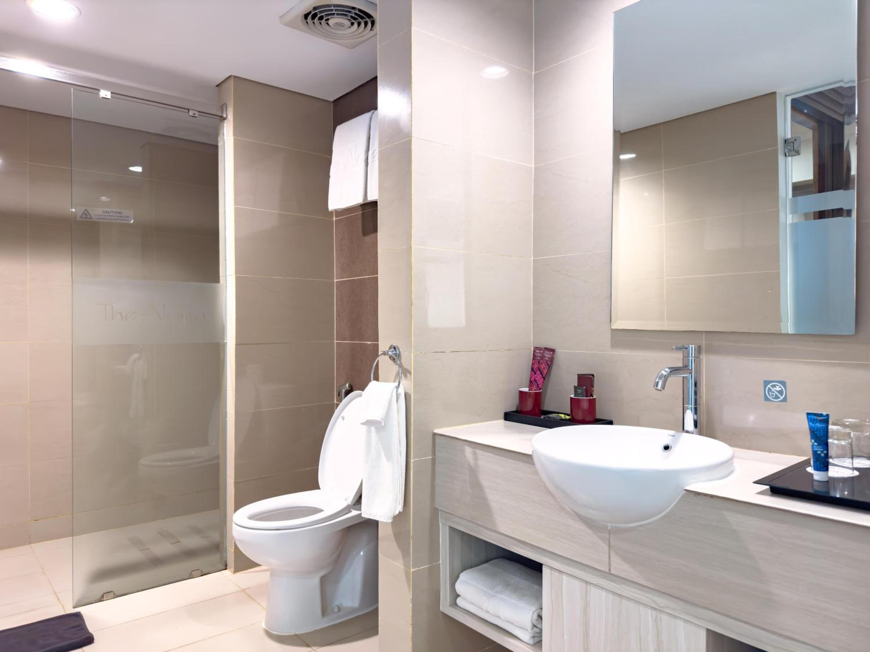 Executive, Suite, The Alana Hotel & Conference Center Malioboro Yogyakarta By Aston 7/10