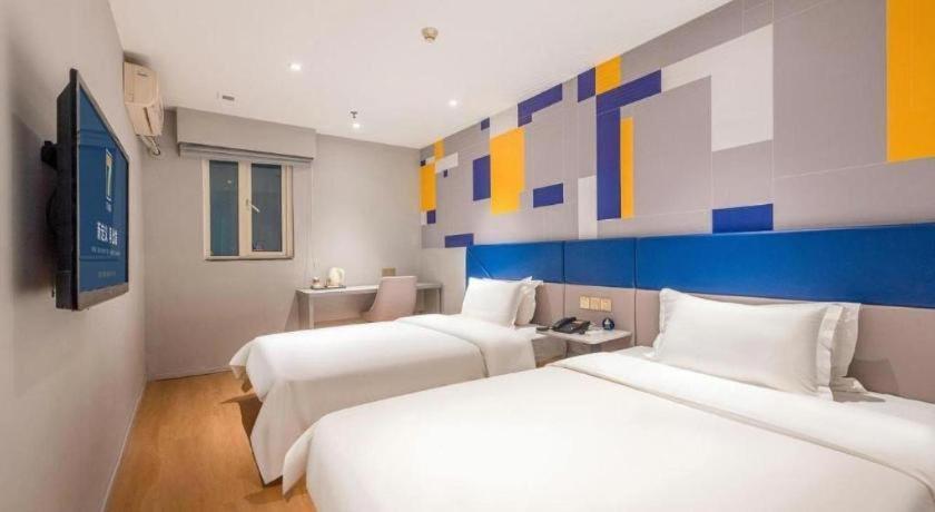 7 Days Inn (Guangzhou Xinshi Baixin Plaza) 37/50