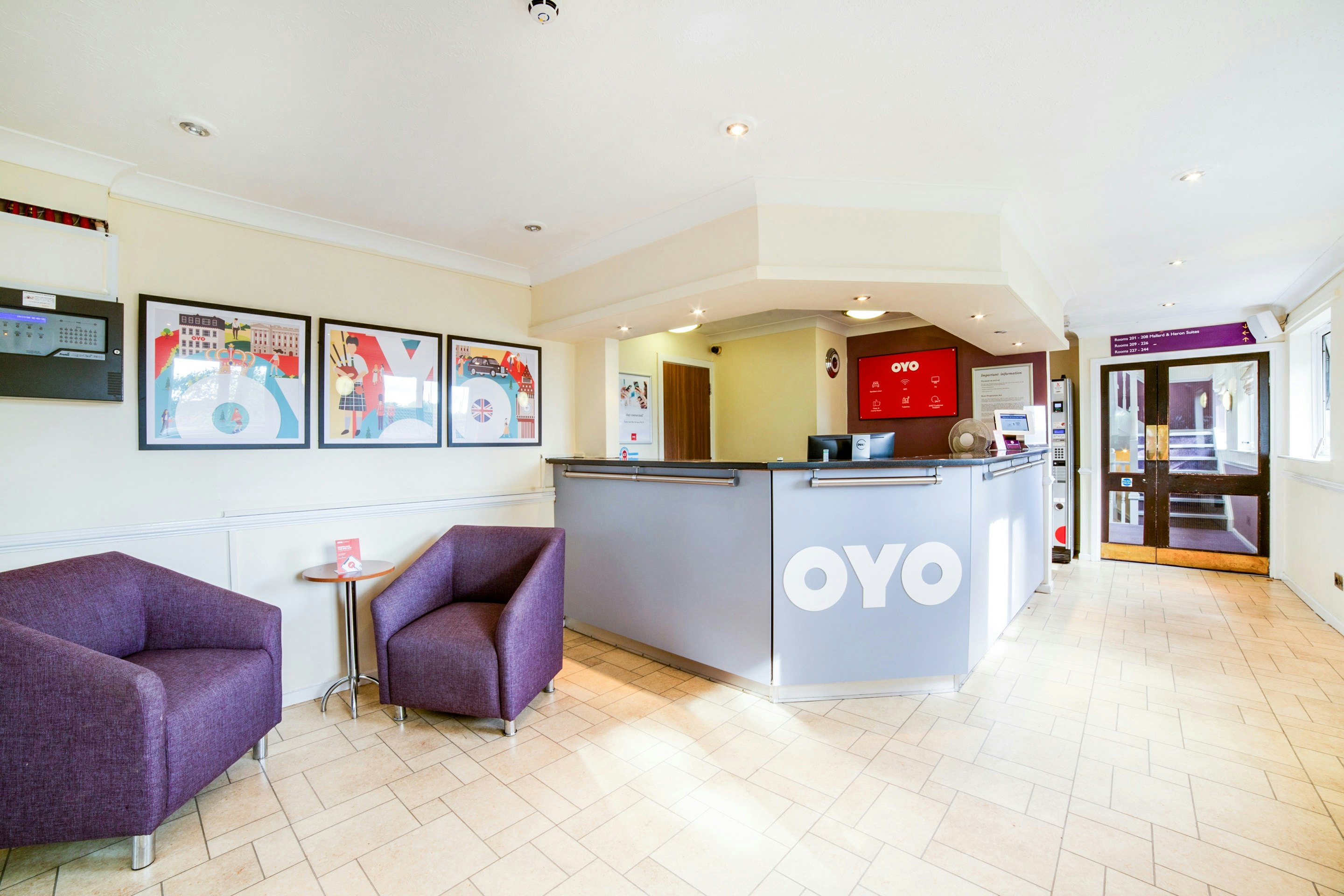Lobby at OYO Lakeside Haydock Hotel, St Helens, A580 East Lancs, Garswood Old Road, ST. HELENS