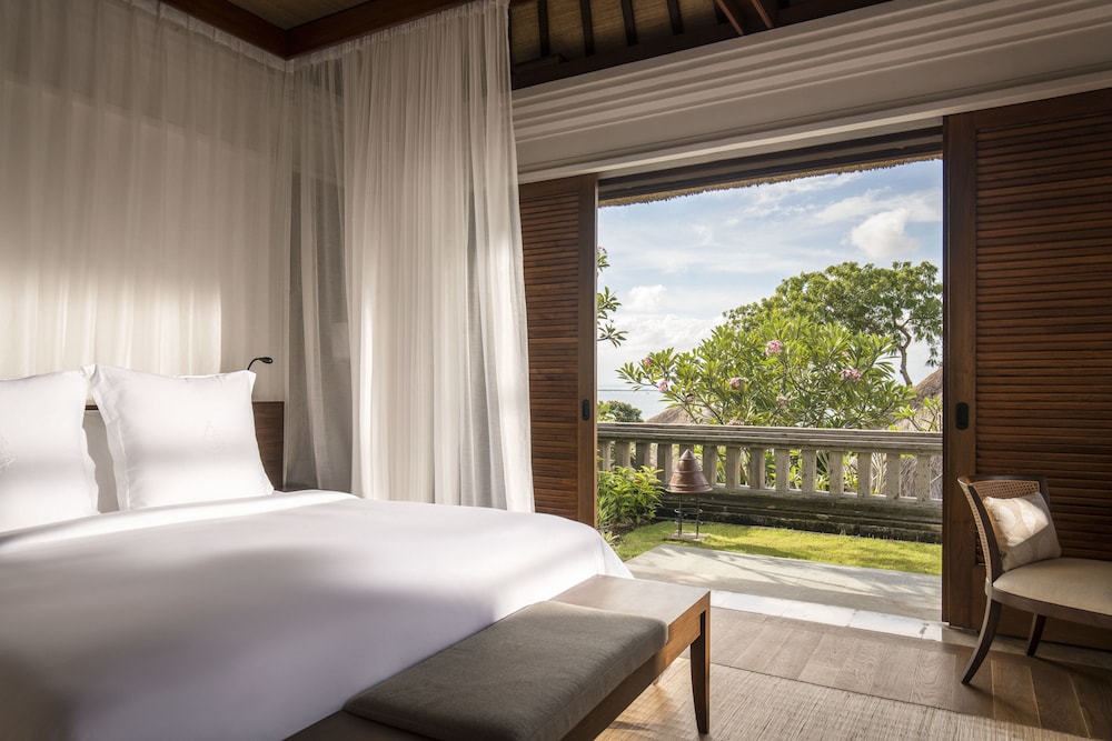 GARDEN, VILLA, KING BED