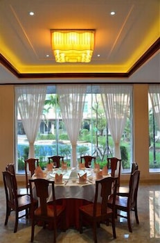 San Jiang Grand Hotel 35/47