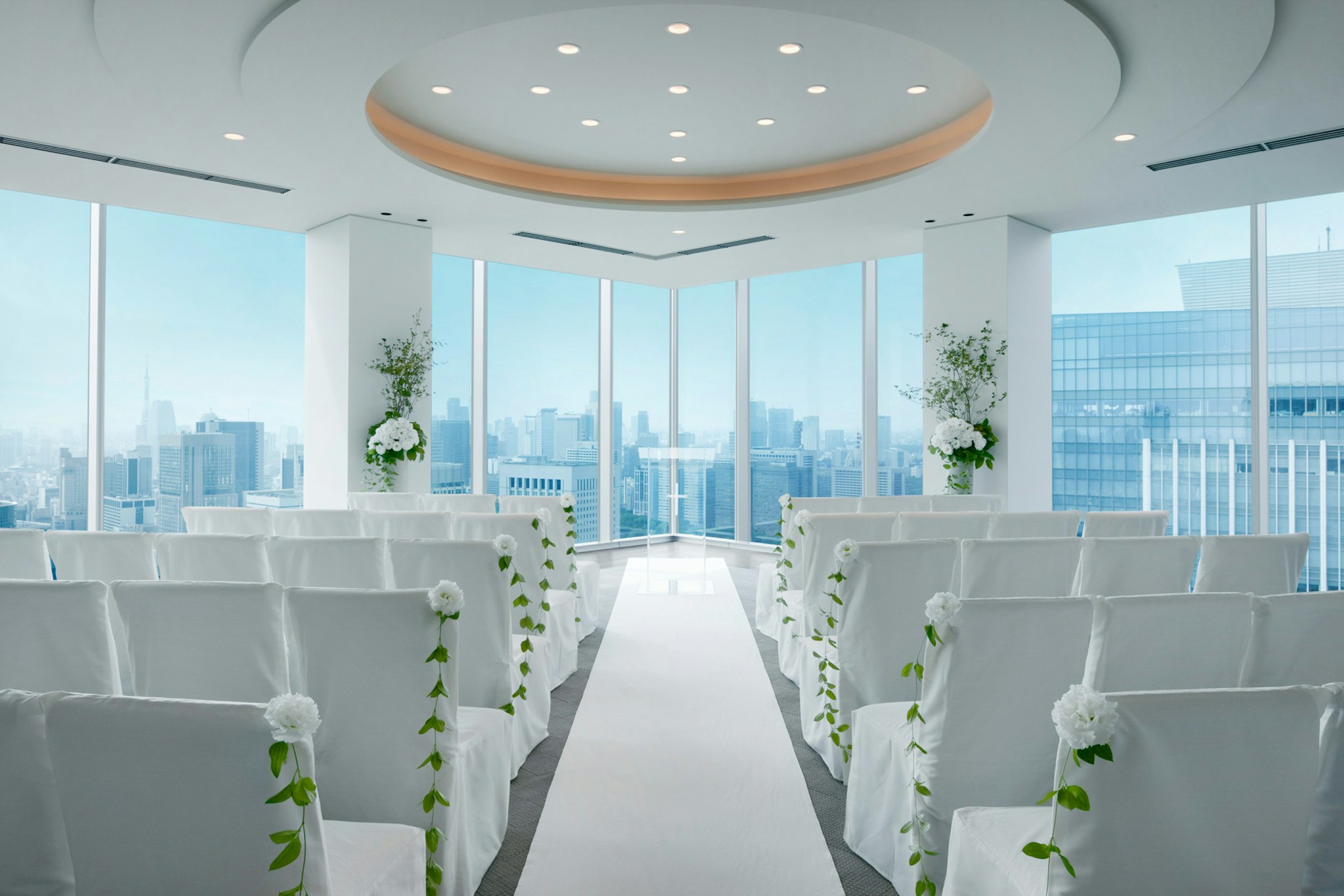 Four Seasons Hotel Tokyo At Marunouchi 12/13