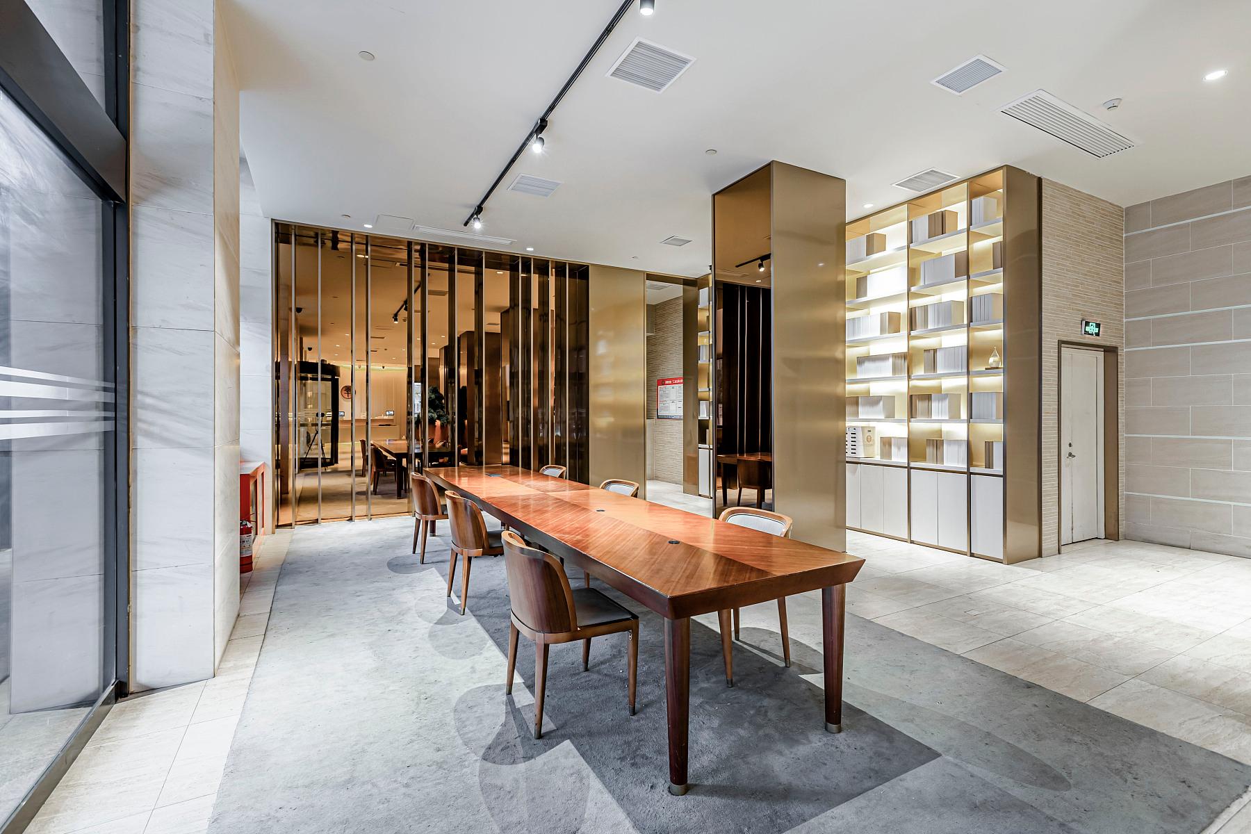 Ji Hotel (Shanghai Railway Station Tianmu West Road) 7/41