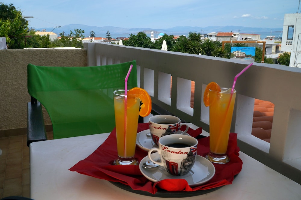 Vasilaras Hotel 38/50